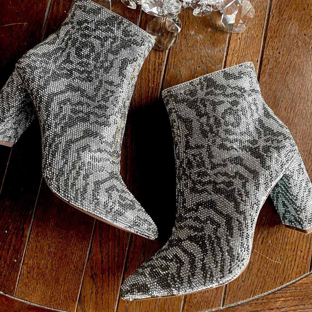 Betsy Johnson Cheetah Glitter Boots